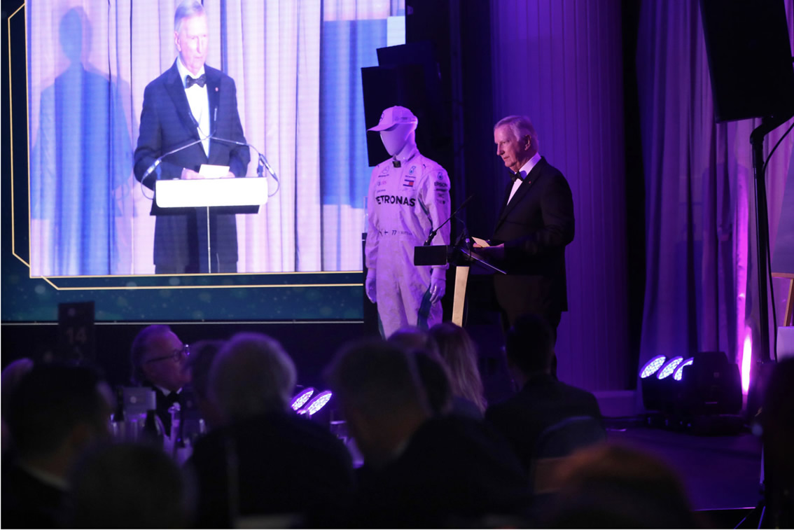 Daisy Ball - Kris Turnbull Event